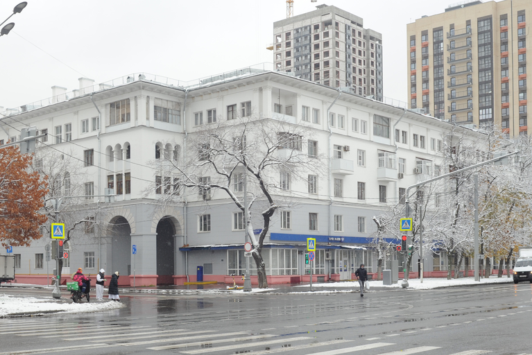 Люблинская улица 107