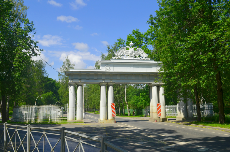 Николаевские ворота