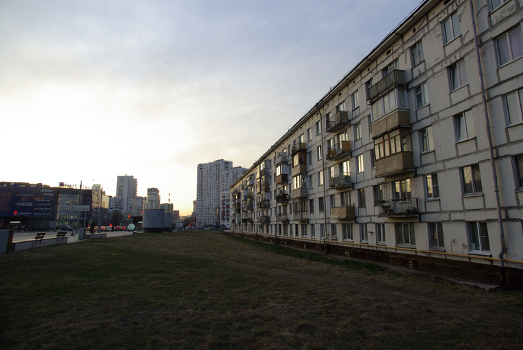 Улица Каховка 16 к1