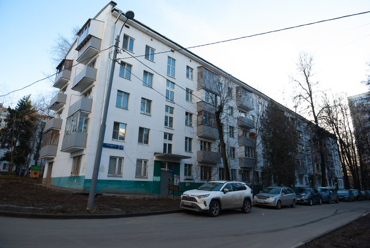 Херсонская улица 36 к3