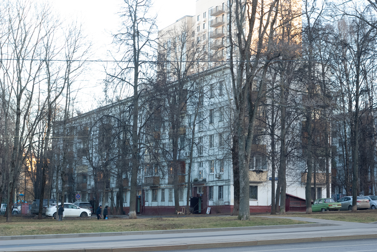 Севастопольский проспект 69