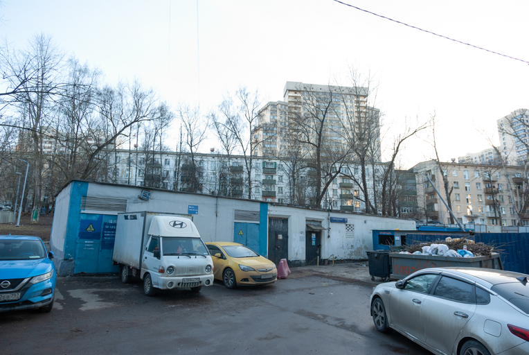 Улица Каховка 24