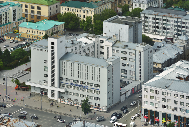 Здание дома связи